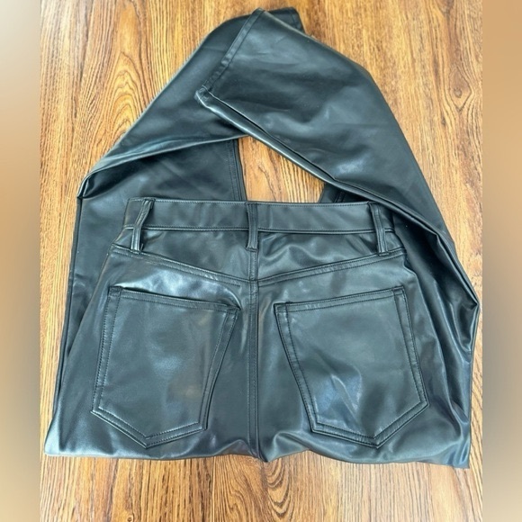 ABERCROMBIE Vegan Leather 90s Straight Pant black size 26 - Picture 11 of 12
